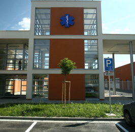 Nová budova Zdravotnické záchranné služby Zlínského kraje ve Zlíně se začíná zaplňovat.