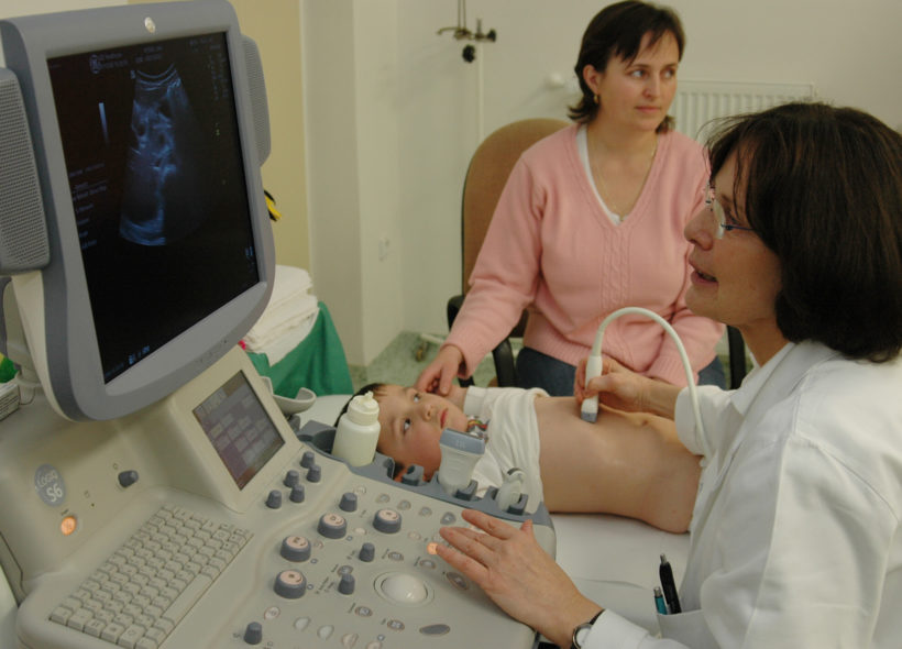 Nový ultrazvukový přístroj využije nemocnice na oddělení dětské radiologie.