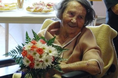 Zdena Stýblová, která oslavila 101. narozeniny. 