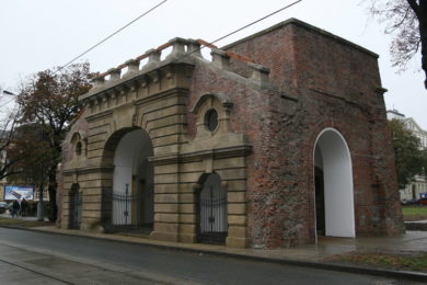 Terezská brána v Olomouci po dokončení rekonstrukce. 