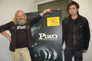 Dan Horyna (vlevo) s režisérem filmu Tomášem Řehořkem. 
