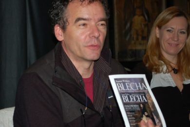 Režisér hry Blecha Peter Gábor. 
