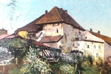Slezskoostravský hrad na pohlednici z roku 1915