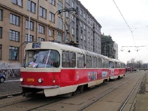Provoz tramvají z Holešovic na Palmovku omezí výluka.