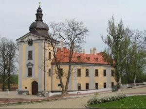 Zámek Ctěnice.