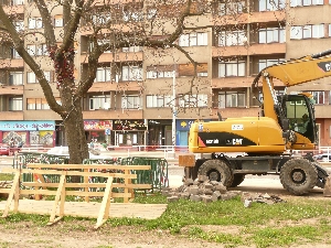 Dopravu na Letné komplikují stavební práce.