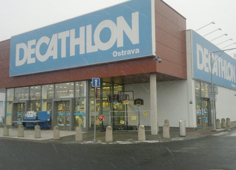 Prodejna Decathlon v nové části Avion Shopping Parku. 