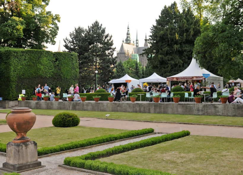 Prague Food Festival 2013 letos nabídne také slané moučníky z Tvarůžkové cukrárny.