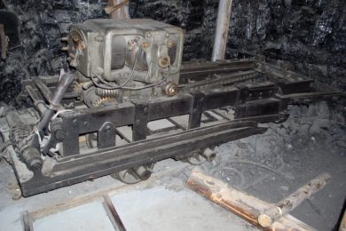 V expozici hornictví můžete vidět třeba důlní brázdící stroj z roku 1900. 