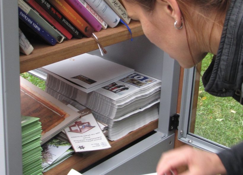 _foto jan belohuby knihovna v parkuIMG_9237