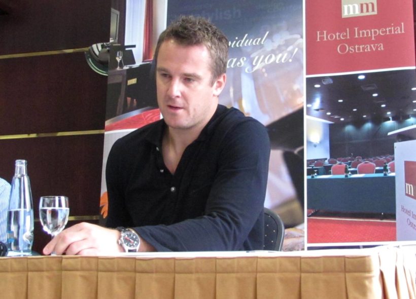 Pavel Kubina oznamuje na tiskové konferenci v Mamaison Hotelu Imperial v Ostravě ukončení své kariéry.