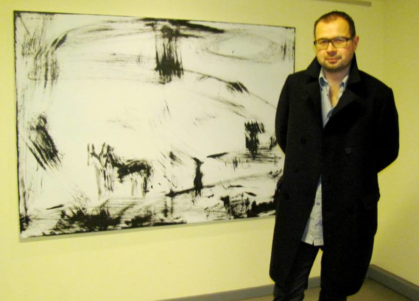 Jakub Špaňhel u obrazu, ke kterému jej inspirovala grafika Bohuslava Reynka. 