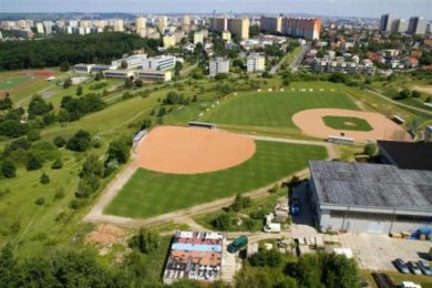 Tempo baseball u Novodvorské