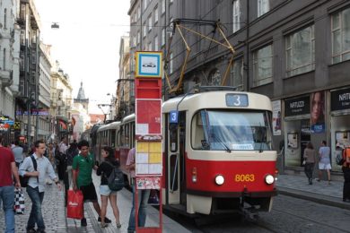 Na Václavské náměstí se tramvaje vrátí koncem června