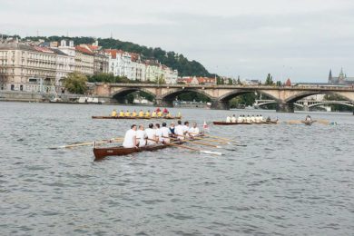Primátorky - tradiční český veslařský závod, konaný v Praze na řece Vltavě, v prostoru pod Vyšehradem.