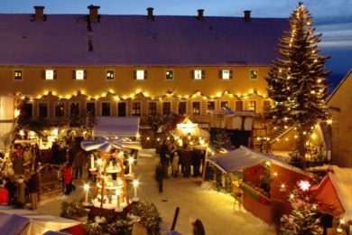 Romantický historický vánoční trh v pevnosti Königstein je jeden z nejkouzelnějších vánočních trhů v Sasku.. Inspirace pro Čechy?