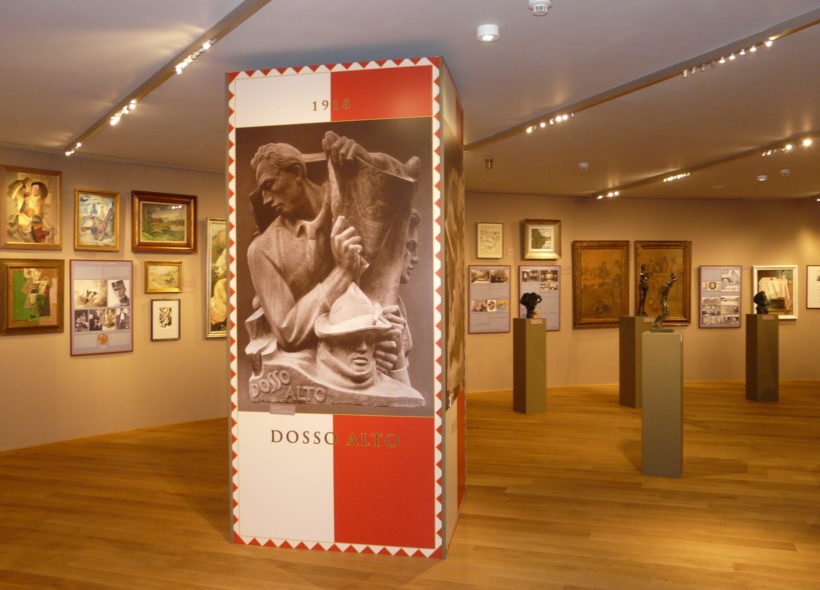 Galerie je otevřena každé úterý a čtvrtek od 10:00 do 18:00 hodin. Vstup je zdarma.