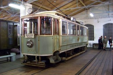 V Muzeu MHD jsou mimo jiné k vidění i historické vozy.