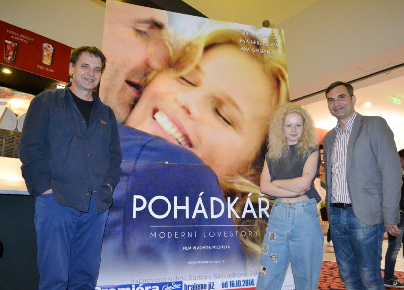 Režisér Vladimír Michálek (vlevo), Anna Linhartová a Jiří Macháček v ostravském CineStaru.