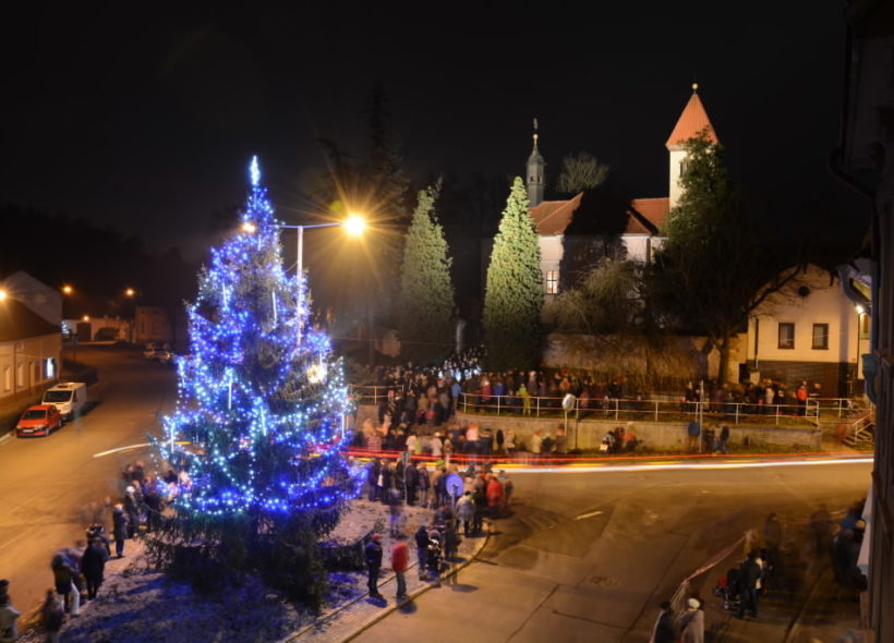 Historicky první vánoční strom v Řeporyjích