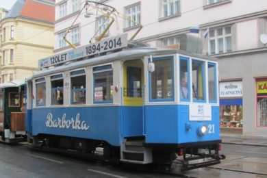 Mikuláš s čertem pojedou historickou tramvaji.