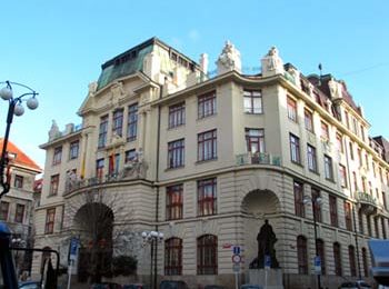 Praha jede z rozpočtového provizoria