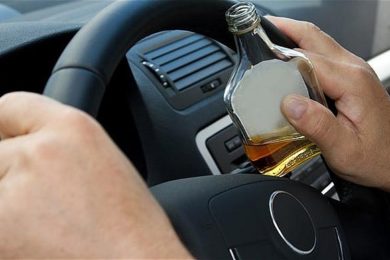 Jen během víkendu odhalili pražští policisté čtyři opilé nebo zdrogované řidiče. Tři z nich šoférovali bez "řidičáku"
