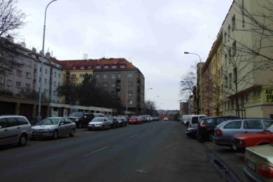 Pohled do ulice Petra Rezka.