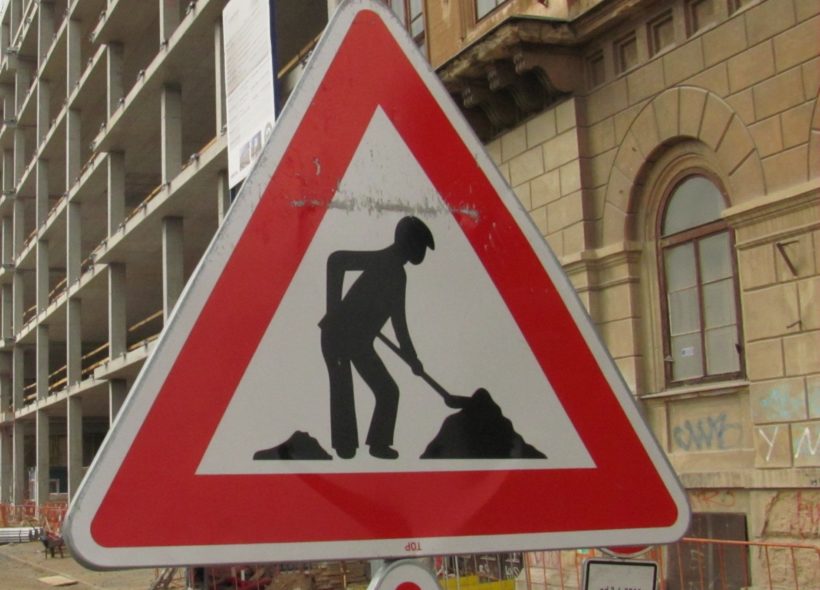 Opravy plynovodu zkomplikují dopravu na Vinohradech