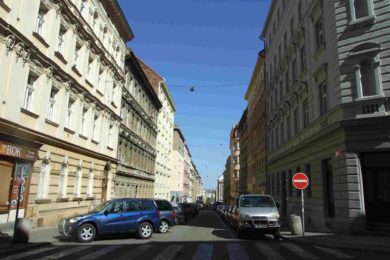 Pohled do Heřmanovy ulice z Kamenické.