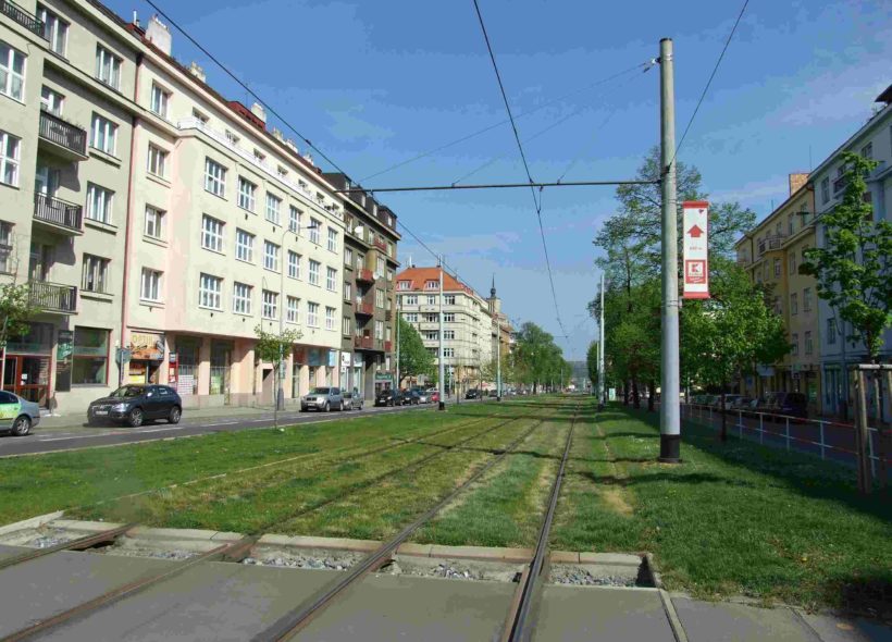 Pohled do ulice Jugoslávských partizánů.