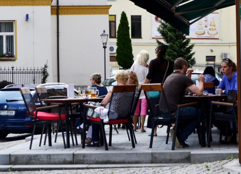 V Praze 1 je aktuálně povoleno 337 restauračních předzahrádek