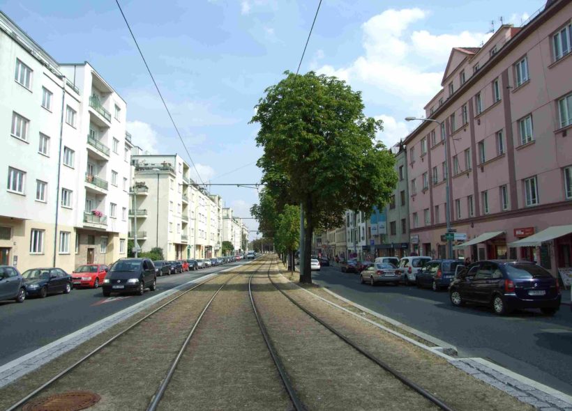 Bělohorská ulice by se měla změnit.