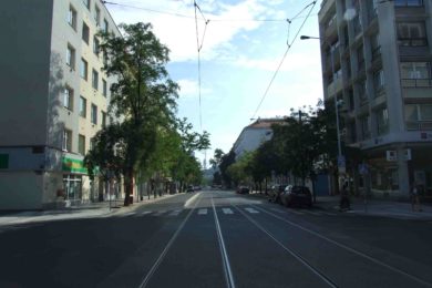 Pohled do ulice Komunardů.