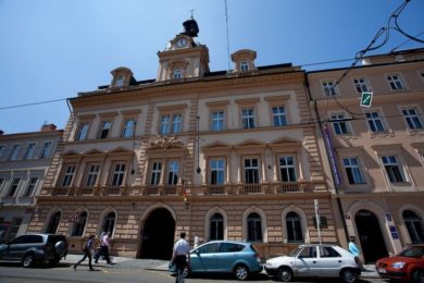 Koalice na radnici v Praze 5 již nemá nadpoloviční většinu.