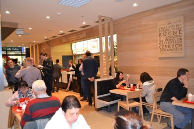 Nově otevřená restaurace KFC ve Frýdku-Místku.
