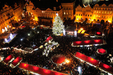 Ani letošní vánoční trhy nebudou bez stromku. Slavnostní rozsvěcení se ale nekoná