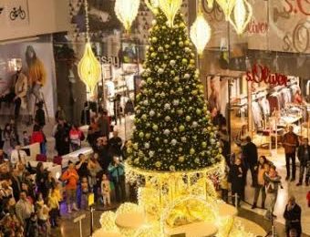 Čas příprav na příchod Štědrého dne završí v Centru Černý Most mezi 21. a 23. prosincem akce Christmas Night Shopping