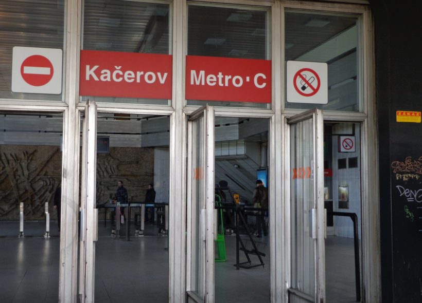 Kačerov_metro