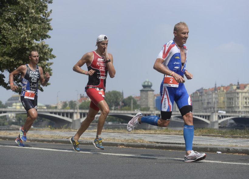 Závodníci odstartují 30. července ve 13 hodin z mostu Legií
