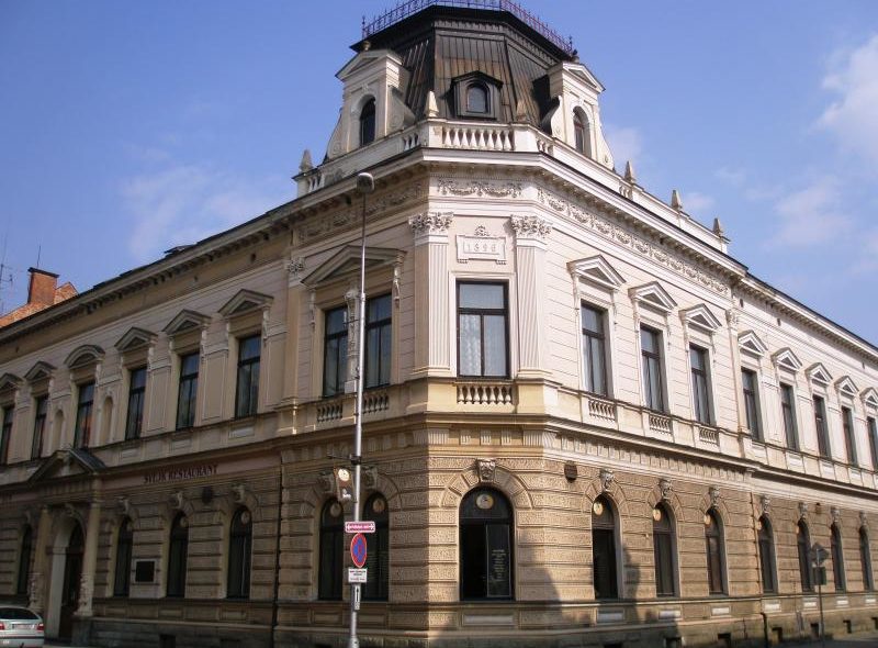 Národní dům ve Frýdku-Místku.