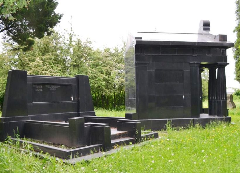 Židovský hřbitov ve Frýdku.
