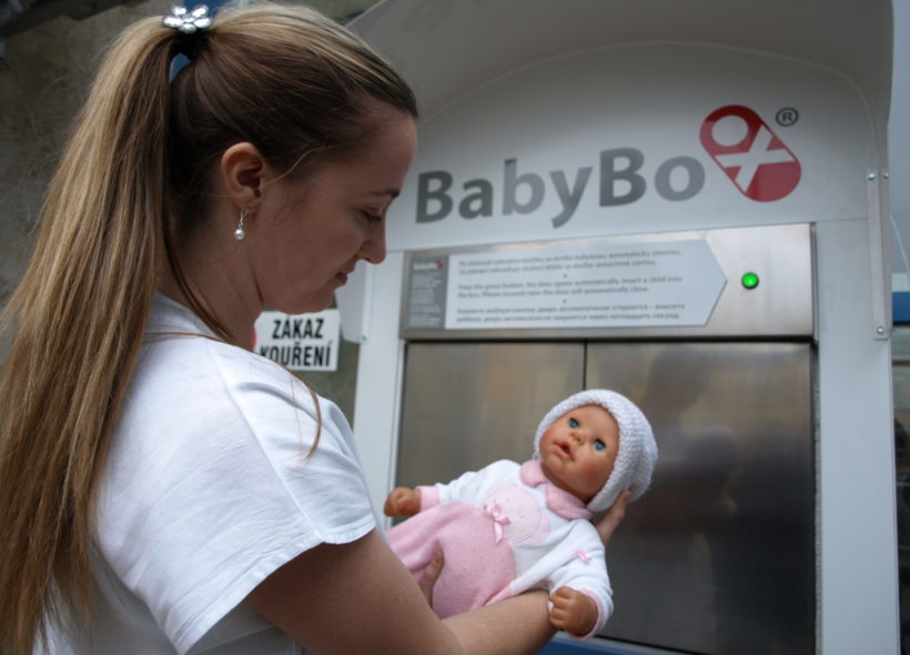 Babybox nové generace je oproti tomu stávajícímu lépe zabezpečený a vybavený