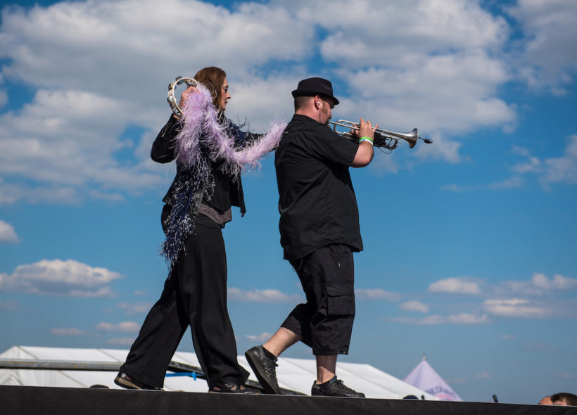 Sto zvířat: Zahrajete si s nimi na jednom podiu?