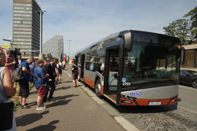 Testování hybridního autobusu Solaris