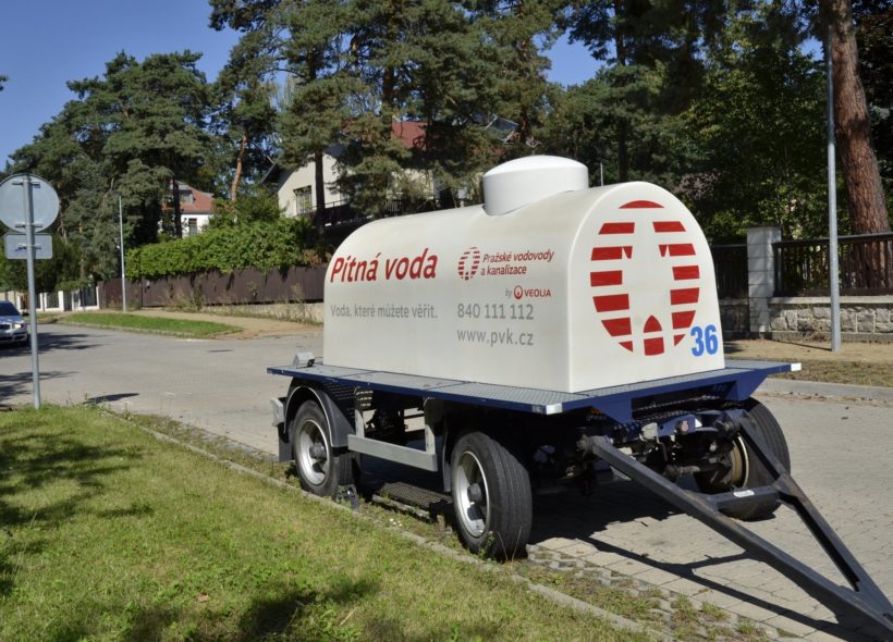 Připravte si lahve a kbelíky...