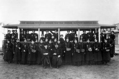 První ženy v DPP v roce 1915. Zdroj DPP