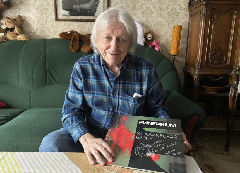 Václava Neckáře letos potěšila reedice jeho slavného alba Planetárium.