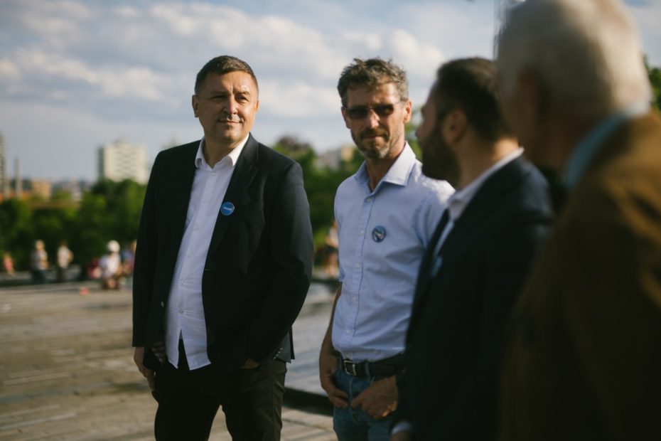 Společně pro Prahu 10 - ODS a TOP 09 mají double leadery. Bývalé místostarosty Martina Valoviče (ODS) a Tomáše Peka (TOP09). 