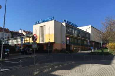 Zimní stadion uzavírá svoje brány, Praha 5 hledá náhradní ledovou plochu.